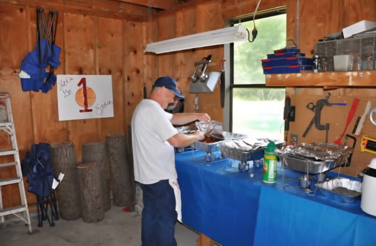 Community eats up one man’s desire to serve